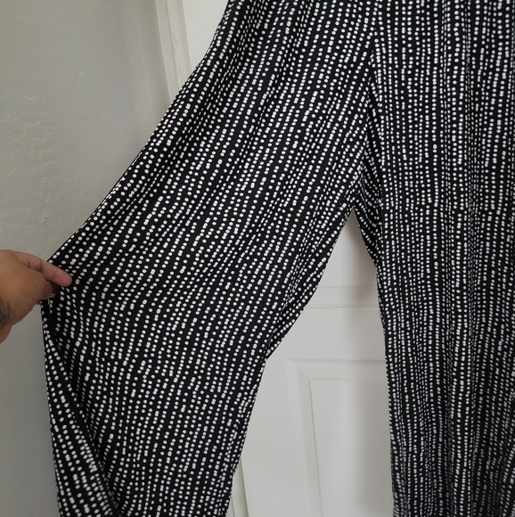 MAX STUDIO - Picture 6 of 7